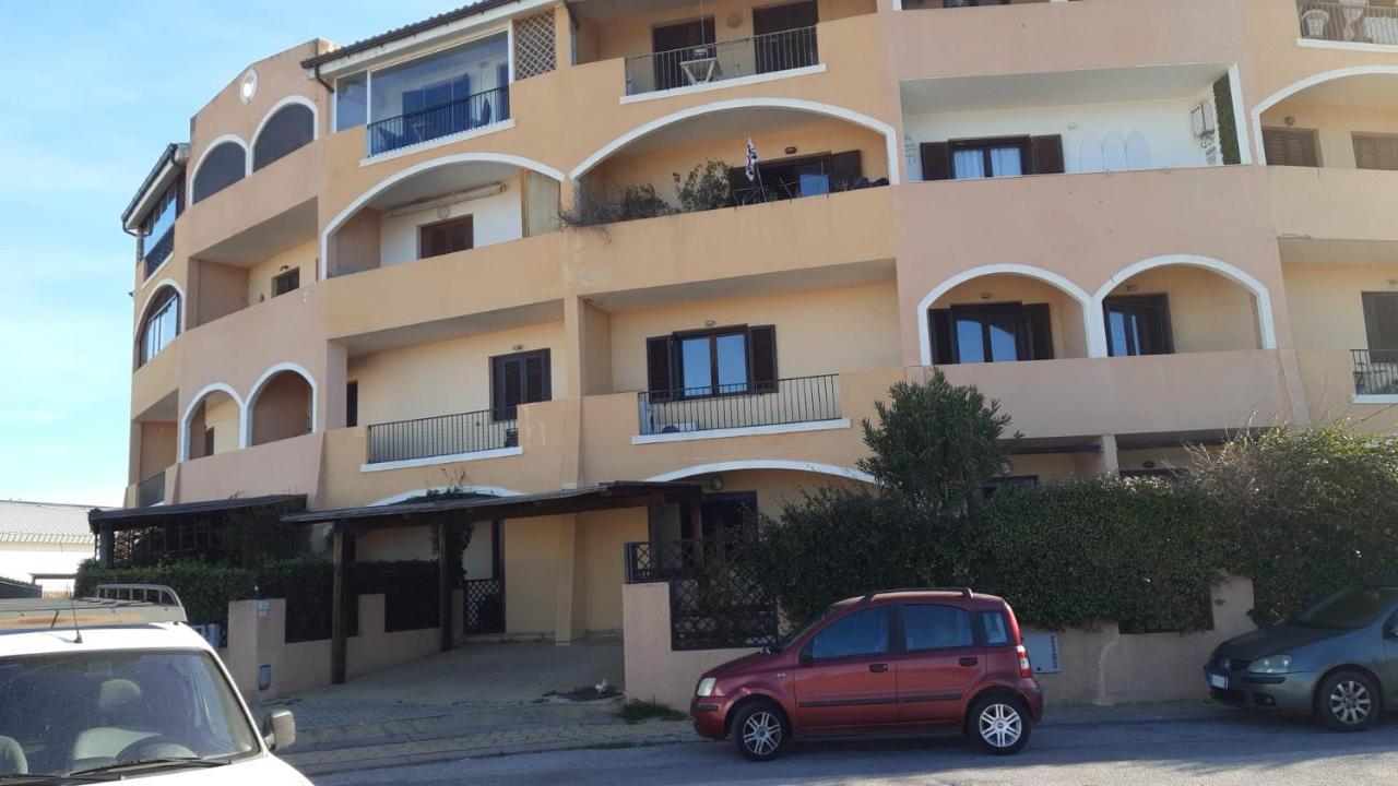 Appartement Marina Seaview à Olbia Extérieur photo